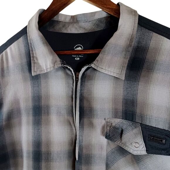 ZOIC Men's XL Plaid Utility Shirt Zip Polo Pocket Active Trail Shirt Gray Black - Picture 3 of 8